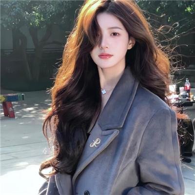 所以......和黑粉结婚了